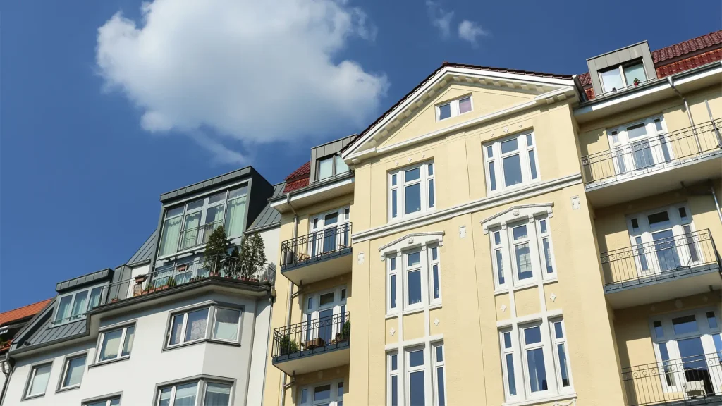 Wohnungsbesichtigung und Betrug: 15 Warnsignale bei Fake-Inseraten
