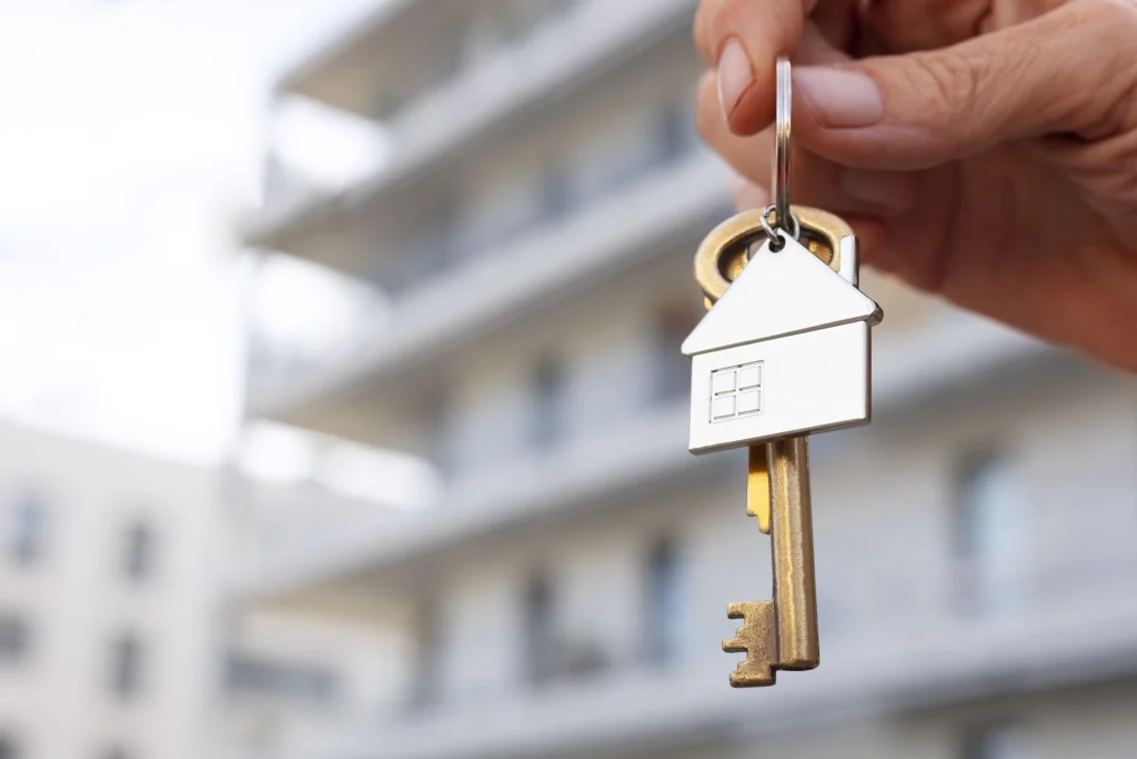 Schlüsselübergabe beim Auszug: Was rechtlich zählt