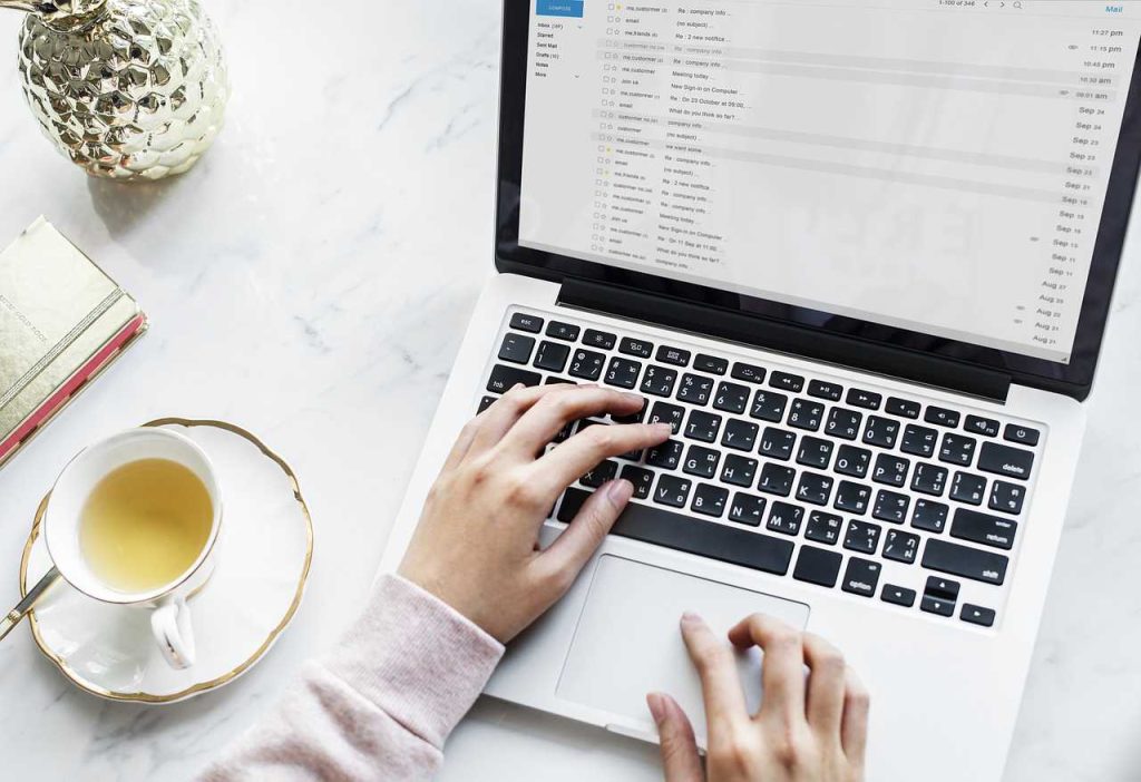 Wohnung per E-Mail kündigen: Warum das meistens nicht reicht